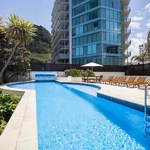 Capri On Pilot Bay Apartment